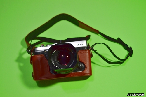 <分享> FUJIFILM X-E1 LEATHER CASE BLC-XE1