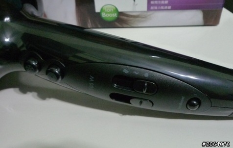 【開箱】PHILIPS-負離子吹風機 HP8182