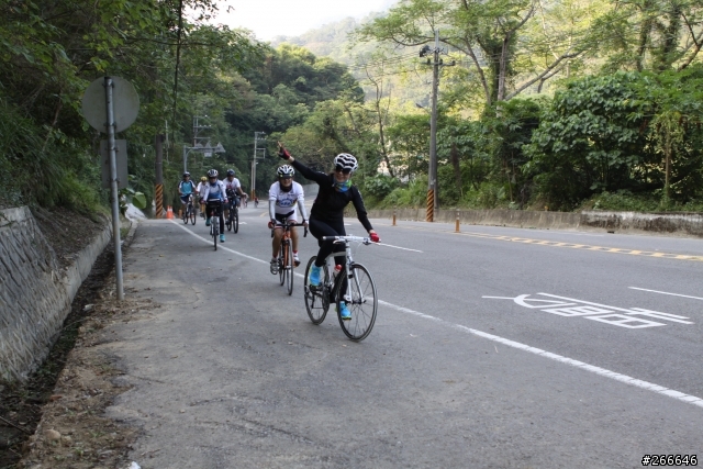 2012.11.10苗栗山海遊沿路拍的照片