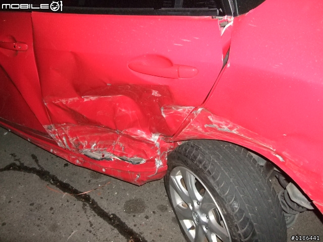 2011年4月馬自達3,5D ,車禍處理過程文件----(結案)