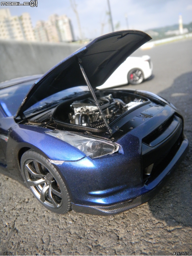 (圖多慎入)雙神會戰外拍  LFA vs GTR R35  第五篇   完