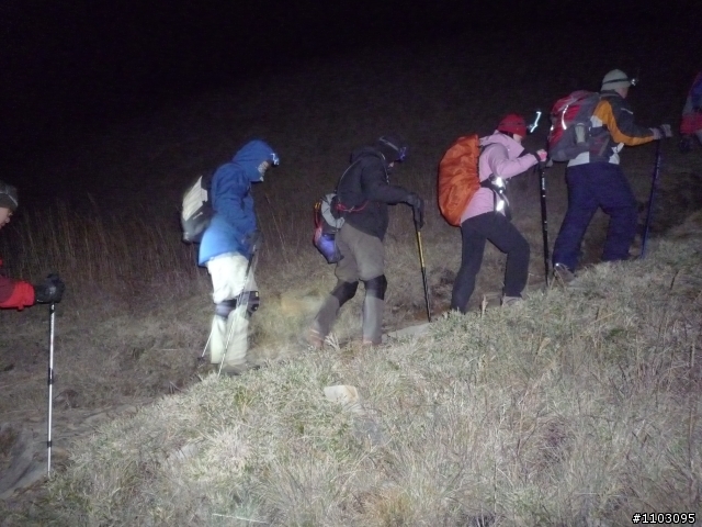20121118~20 雪山東峰主峰~在半夜三更的黑森林hold不住了之旅~