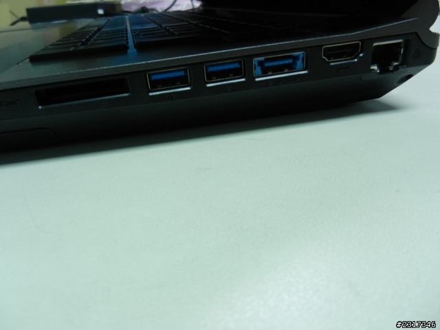 物超所值的CJSCOPE JX-173CR Gaming NB 開箱分享