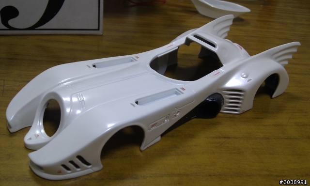 白色惡魔 蝙蝠車 珍珠白版本 (製作過程.完成圖片分享)
