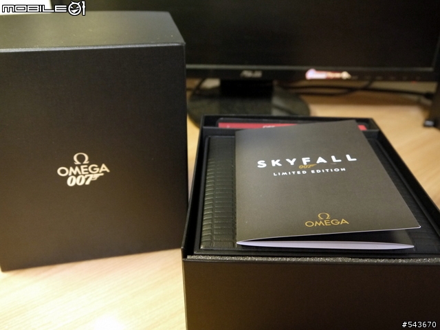 [開箱] 慶祝詹姆士‧龐德歸來：Planet Ocean SKYFALL 600米潛水紀念腕錶