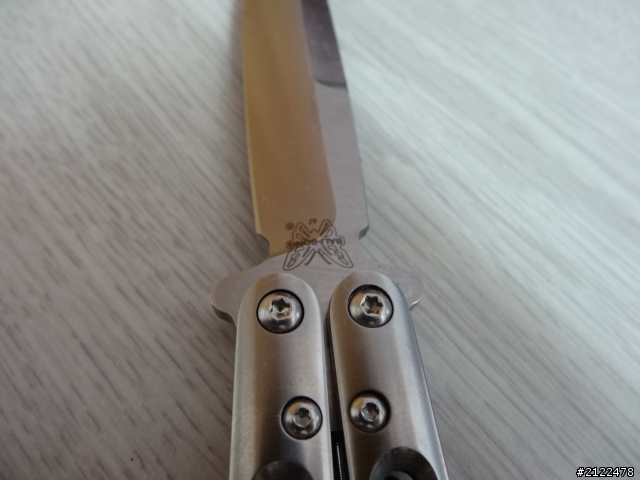 Benchmade bm62蝴蝶刀入手^^