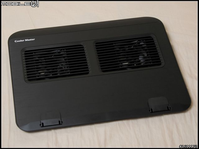 【開箱】顛覆散熱墊印象！一機可多用的CM NOTEPAL ERGO 360