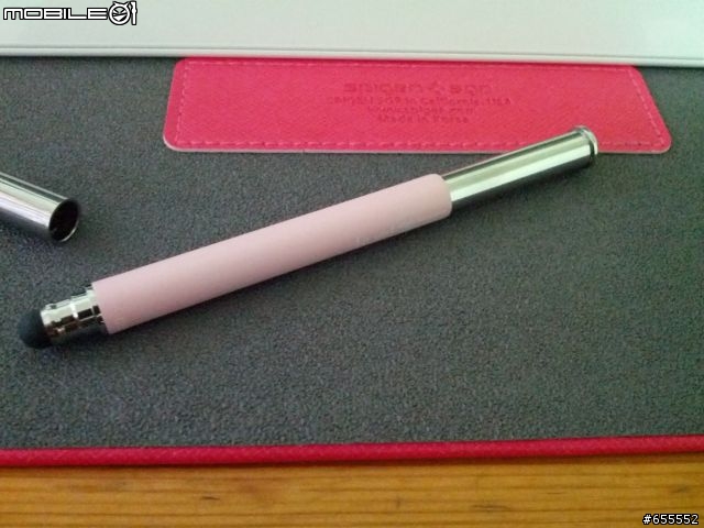 [分享]New Ipad  SGP Hard Book(筆記本式皮套) and SGP Stylus KUEL 10(觸控筆)