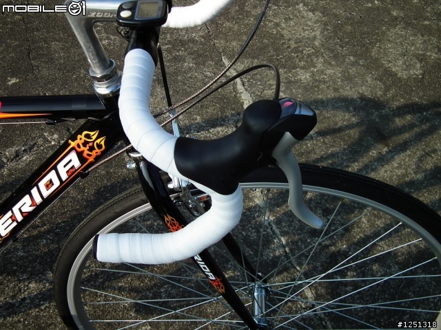 Merida R-901 新手改裝 SHIMANO 2300 煞變把 分享