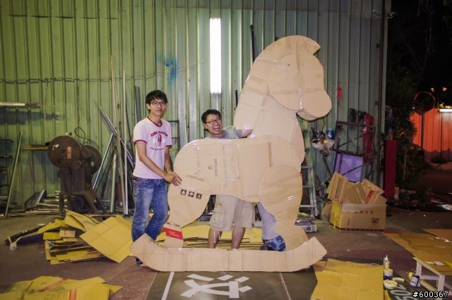 【DIY】2012台灣鳥人大賽 // 第一次做小馬就上手！