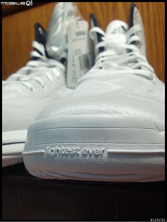 [開箱分享] Adidas adizero Crazy Light 2