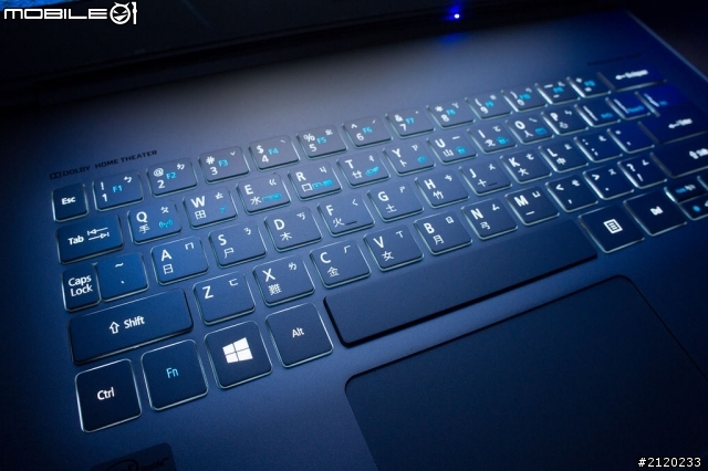 我的限量髮絲紋Acer S7 Ultrabook
