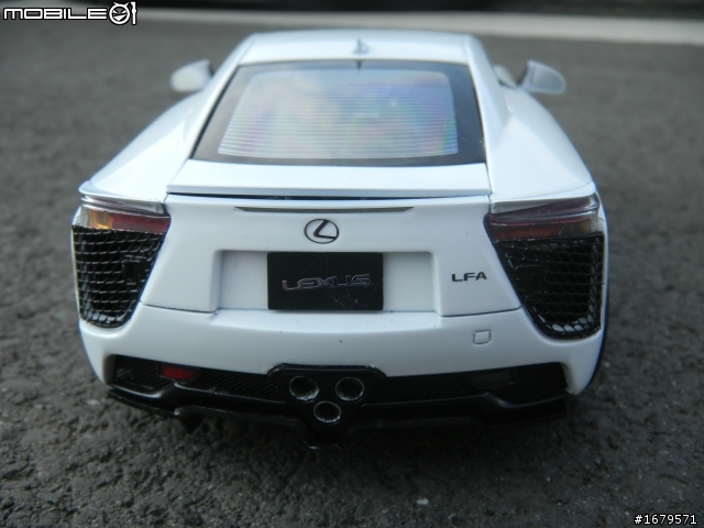 (圖多慎入)雙神會戰外拍  LFA vs GTR R35  第五篇   完