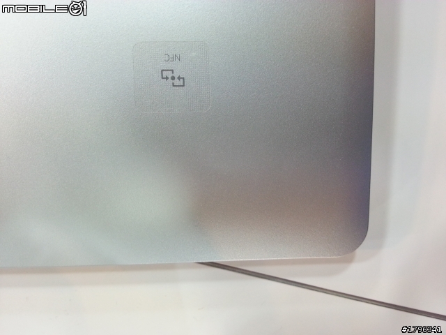 Acer ICONIA Tab W510-2760G06iss01入手...朋友買的啦!