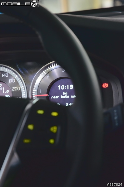 2013 S60 D4旗艦版開箱