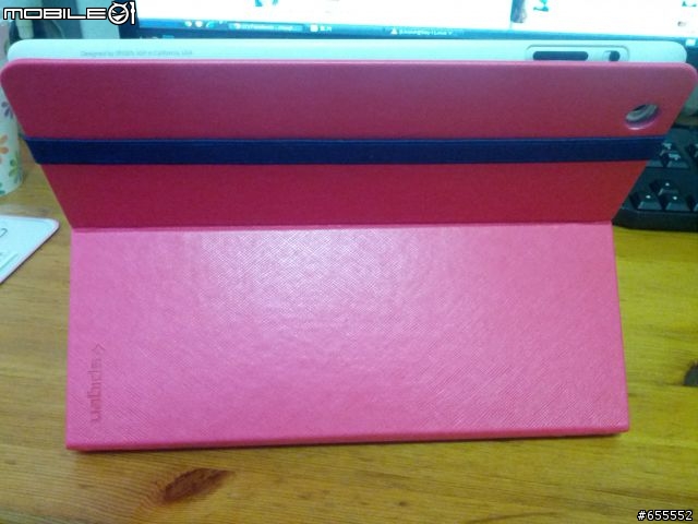 [分享]New Ipad  SGP Hard Book(筆記本式皮套) and SGP Stylus KUEL 10(觸控筆)