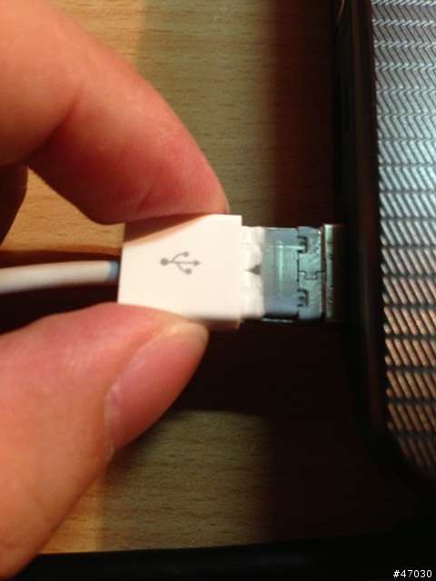 IPhone5 Lightning USB Cable 品質???