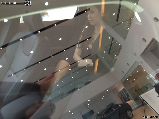 也來貼一下今天保養看到的V40   我的妹比較多  老婆的功勞  哈哈