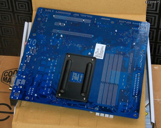 [敗家] AMD 760G還能吃打樁或推土機..這也太長壽了吧..老龍X3 705e上78LMT-USB3開動
