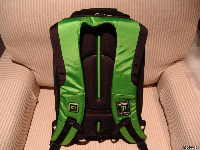 Dainese+AGV+Xlite+Gaerne 人身部品開箱(圖多字少)