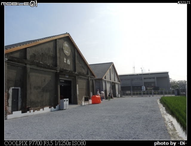 【Nikon P7700】 一起來蓋大樓!!