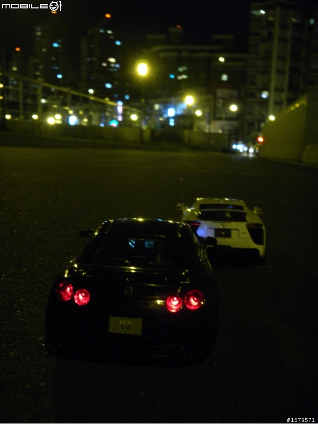 (圖多慎入)雙神會戰外拍  LFA vs GTR R35  第五篇   完
