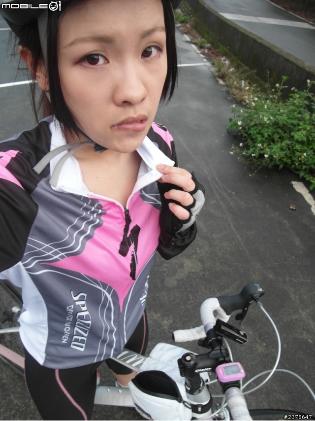 小女子下雨天學保養&晴天出門拍拍分享=)