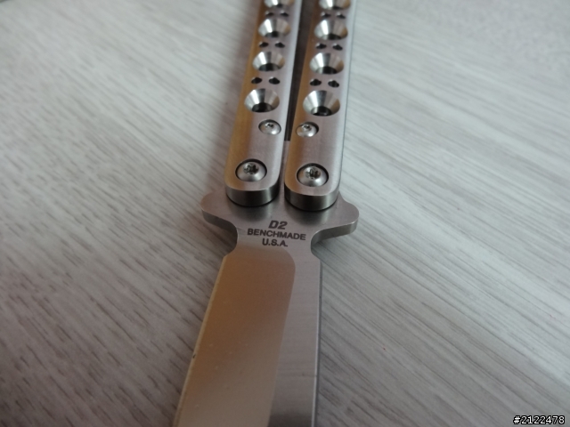 Benchmade bm62蝴蝶刀入手^^