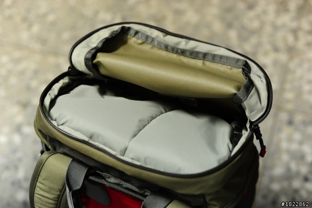 [分享]  clik elite escape  ~好背包簡單分享~