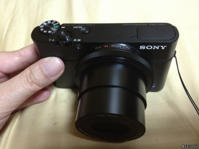 (((●●開箱文)))  中壢NOVA新購入的SONY DSC-RX100相機 跟 我另外添購的相關配件