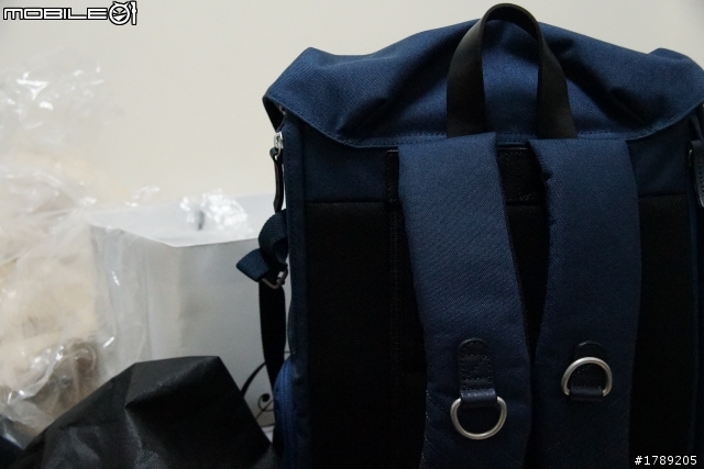[簡易開箱] Zkin RAW Yeti 後背相機背包(海洋藍)
