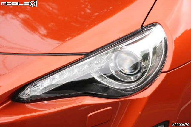 就像是在開豆腐神車!  TOYOTA 86試乘記