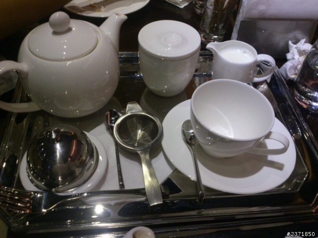 美食唷!!! ^__< Birkin Waffle Cafe