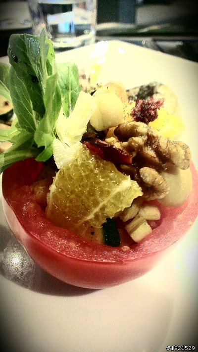 Oops! htcj美腿拍兔