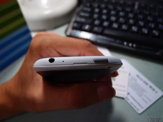 [心得] HTC One S SE 搭中華學生專案開箱