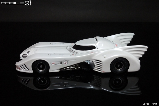 白色惡魔 蝙蝠車 珍珠白版本 (製作過程.完成圖片分享)
