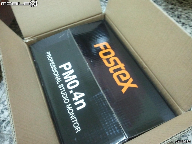 [遲來的開箱文] 麻雀雖小卻音質優異的主動式喇叭 Fostex PM0.4n (Red)