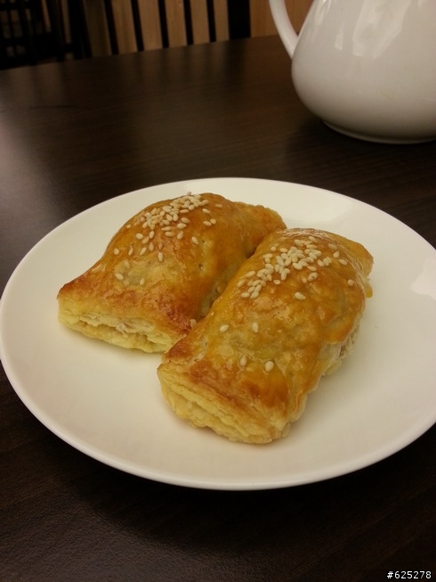 隱藏巷弄內的平價美食'鎮忠港式飲茶'
