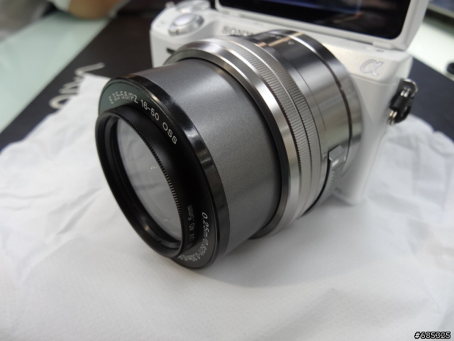 [簡易開箱]  NEX-5RL  單眼畫質，輕巧機身 (經典白)