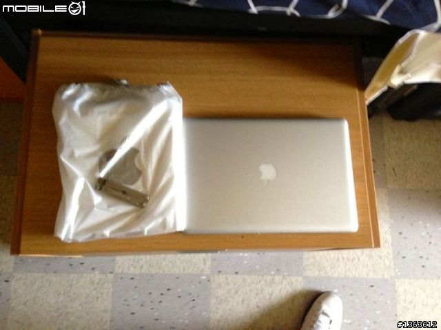 本次發表被遺忘的配角-iPad 第四代 開箱文