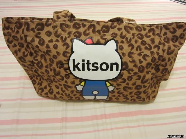 就是要那麼卡哇一的包＊kitson＊