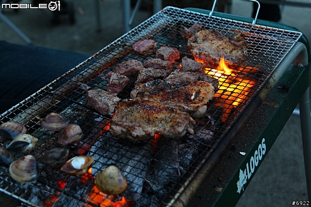 小惡魔華中河濱公園烤肉趴 海陸大餐好過癮
