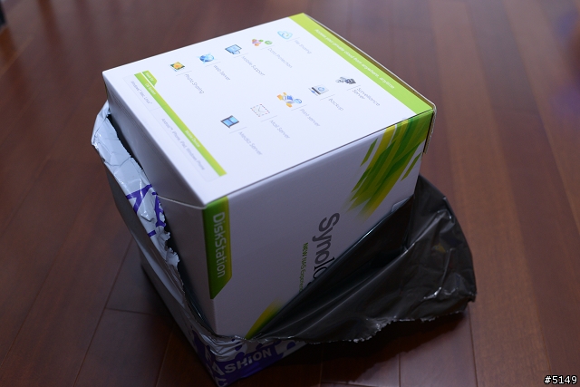 [開箱] Synology DS713+ NAS 擴充 4GB RAM 實錄