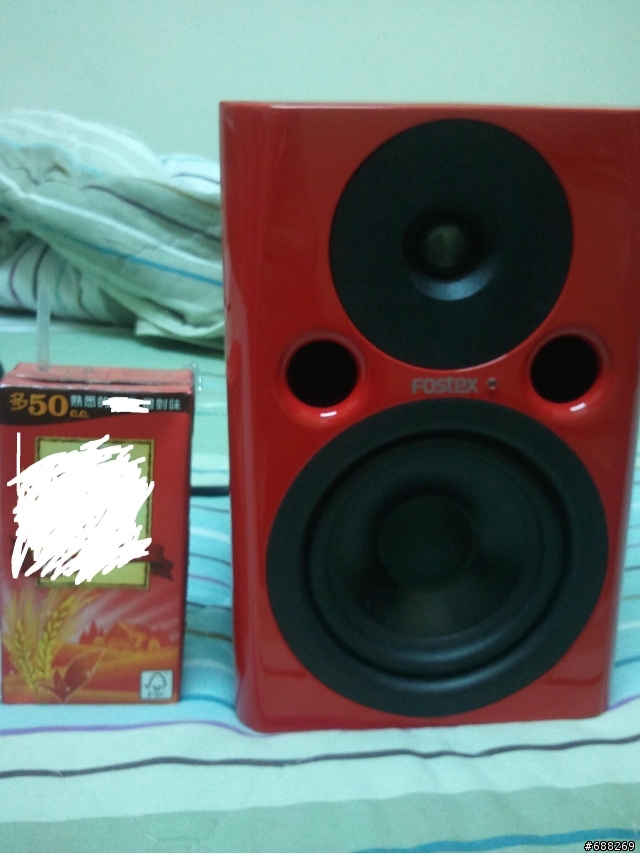 [遲來的開箱文] 麻雀雖小卻音質優異的主動式喇叭 Fostex PM0.4n (Red)