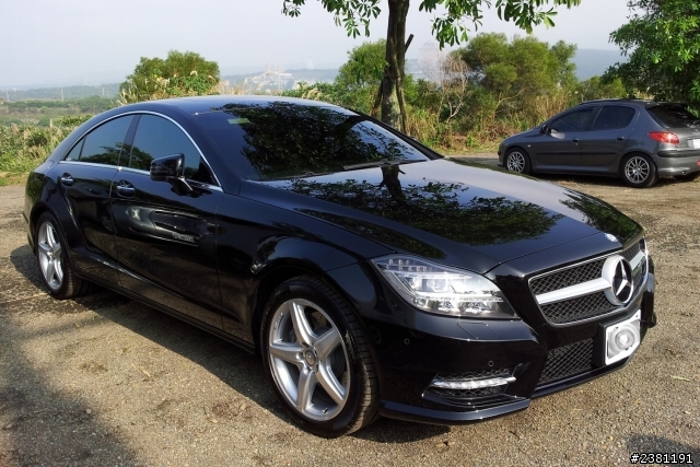 Mercedes Benz CLS350_AMG 的簡易開箱文