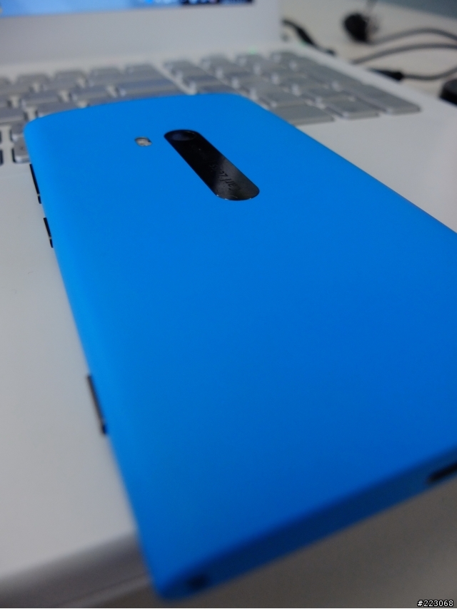[開箱]藍色&黃色Nokia 920一張圖開箱(11/28新增)