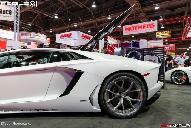 UR 1200HP Aventador