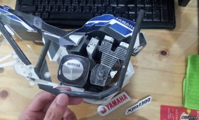 [紙模型製作] YAMAHA XJR1300重機模型製作~