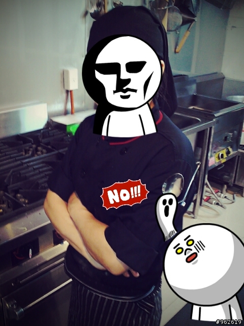 在廚房的女生，提了辭呈12/08