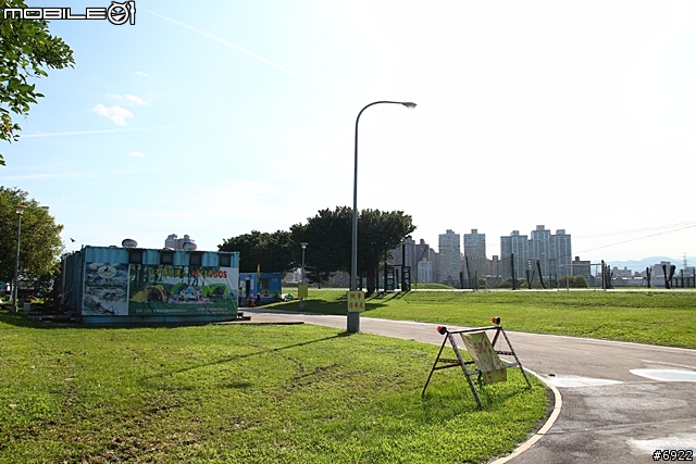 小惡魔華中河濱公園烤肉趴 海陸大餐好過癮